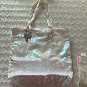 Victoria Secret tote